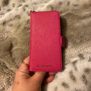 Michael Kors iPhone 7/8 wristlet